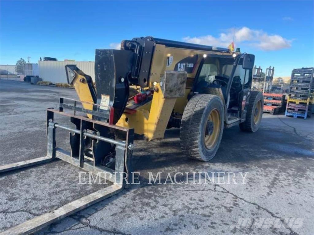 CAT TL1055D Teleskopické manipulátory