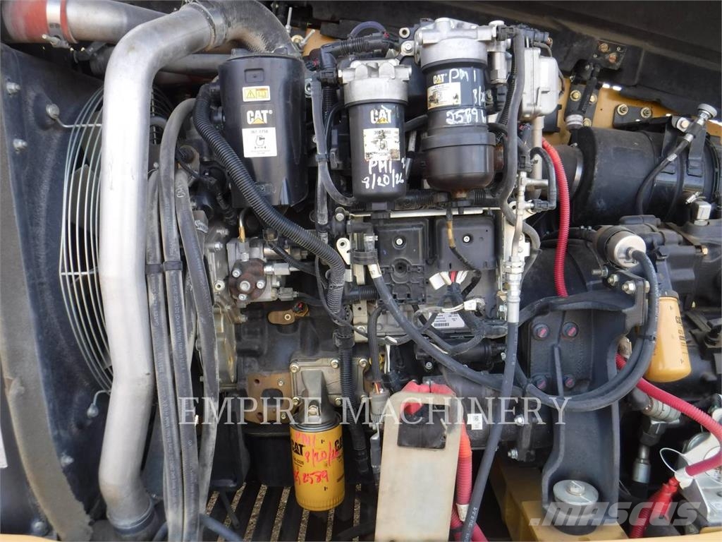 CAT TL1055D 텔러 핸들러