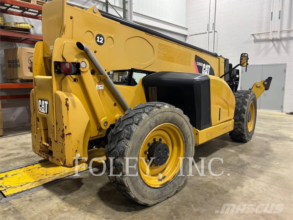 CAT TL1055D مناولات متداخلة