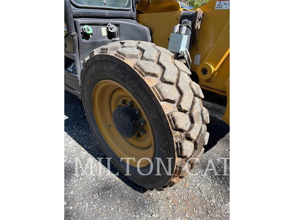 CAT TL1055D Telescopic handlers