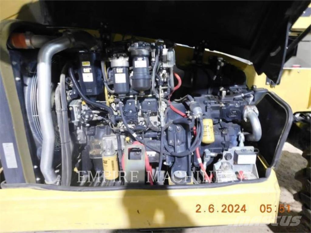 CAT TL1055D 텔러 핸들러