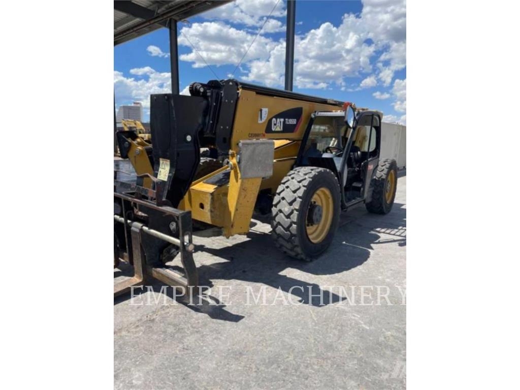 CAT TL1055D Teleskopické manipulátory
