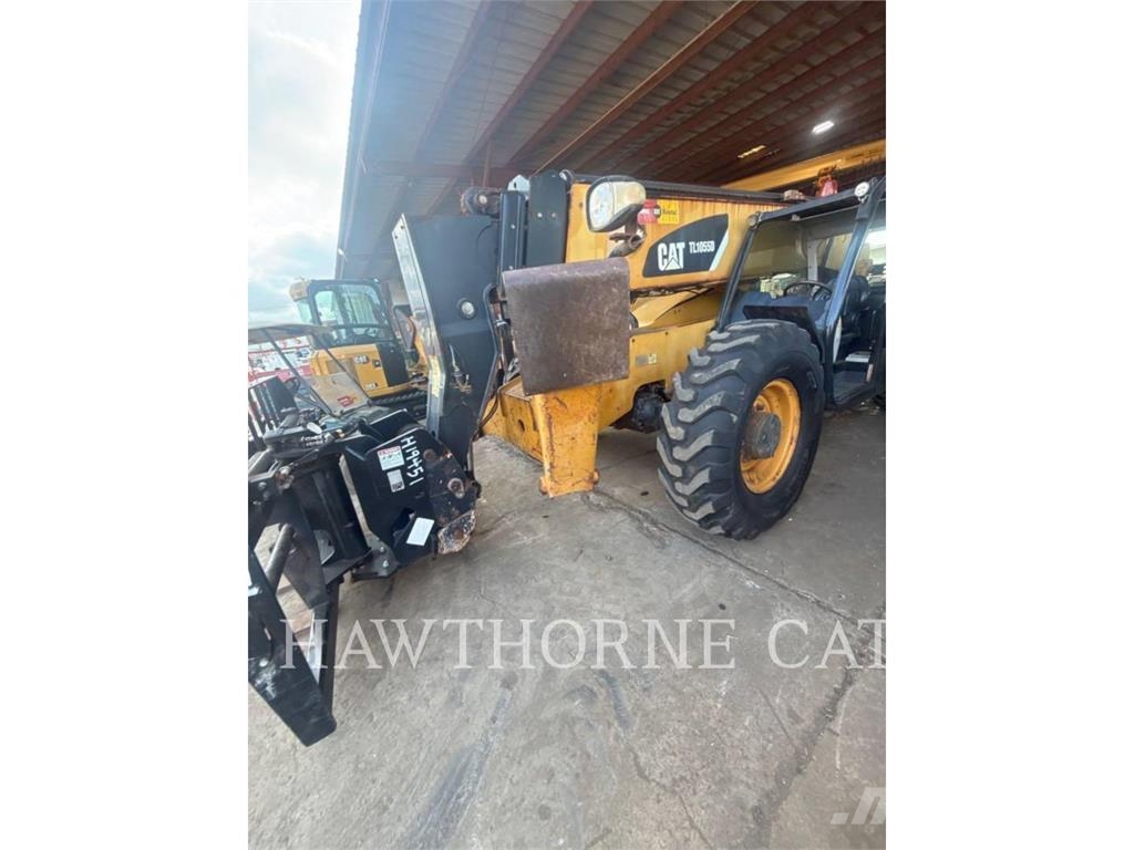 CAT TL1055D Teleskopické manipulátory