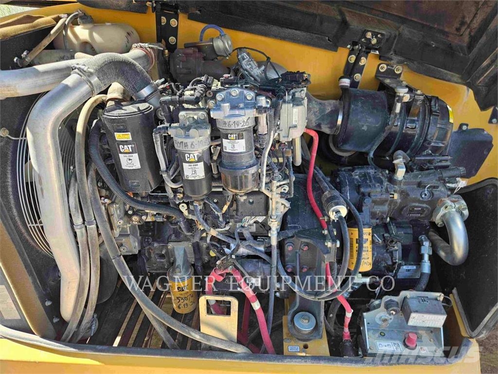 CAT TL1255D Teleskopski viličarji