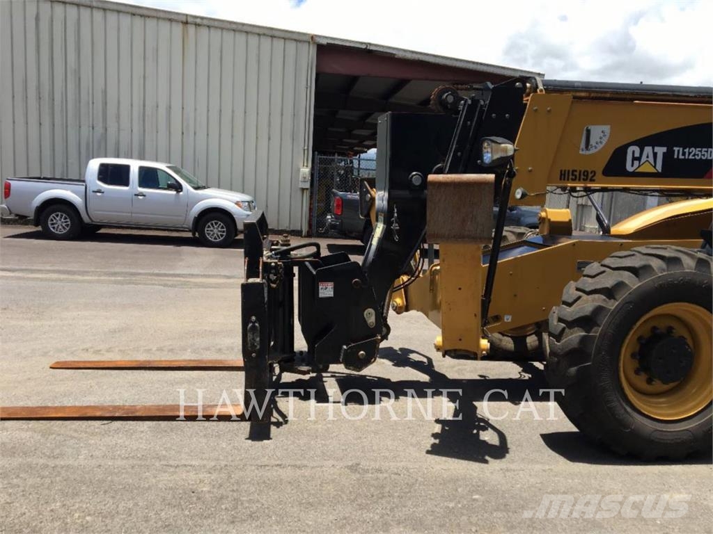 CAT TL1255D Telescopic handlers