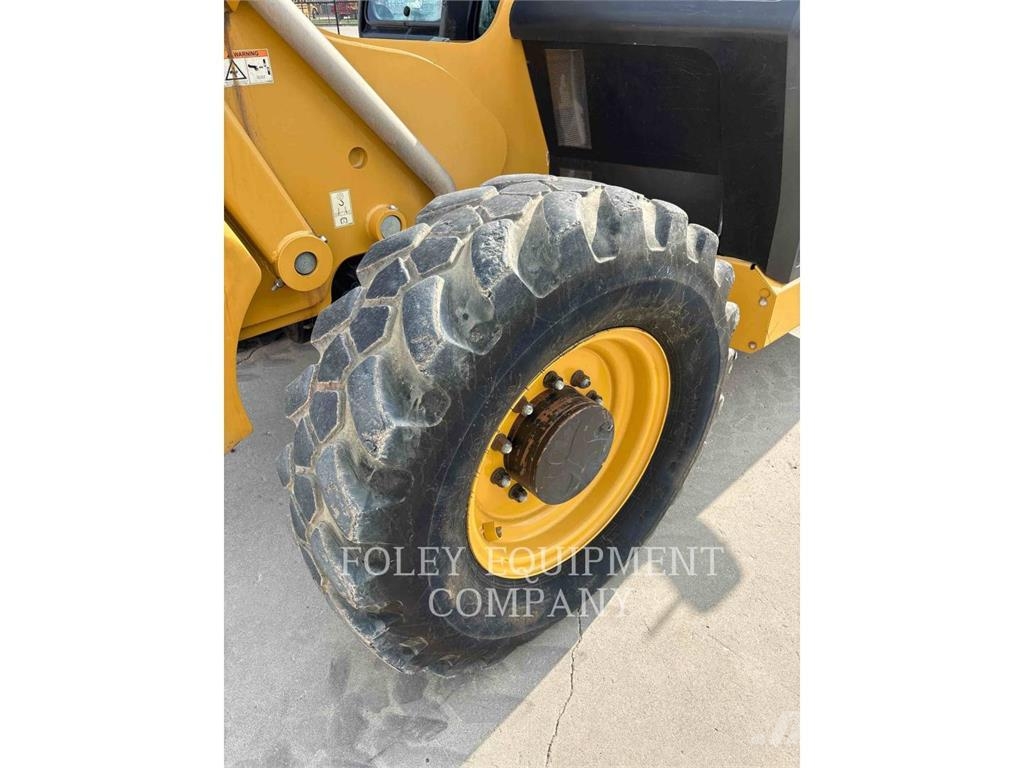 CAT TL1255D Teleszkópos rakodók