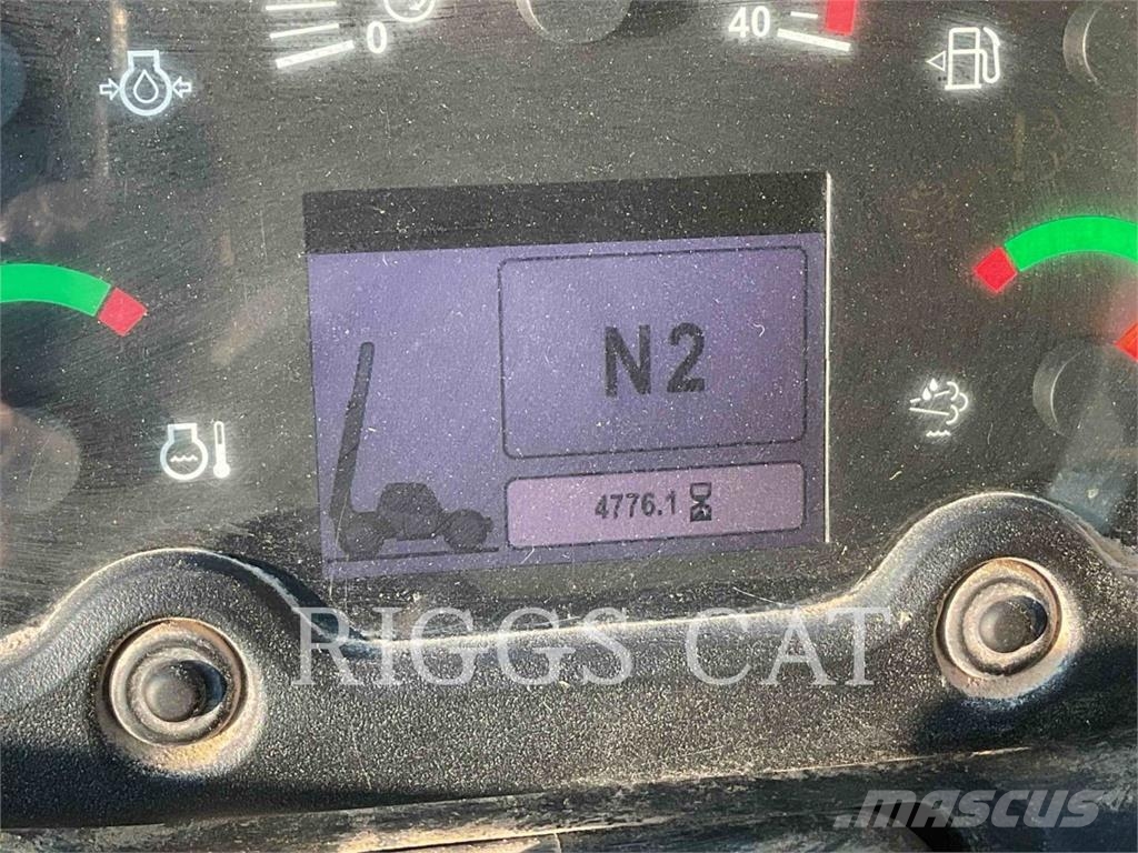 CAT TL1255D A Teleskopski viličarji