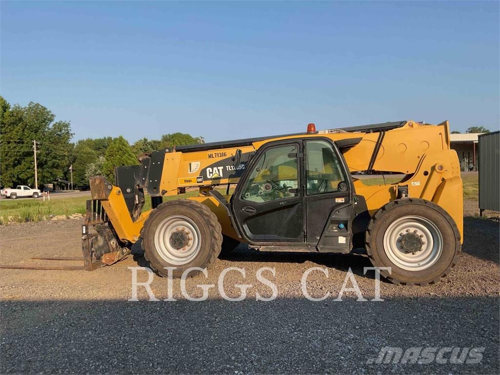 CAT TL1255D A Teleskopski viličarji