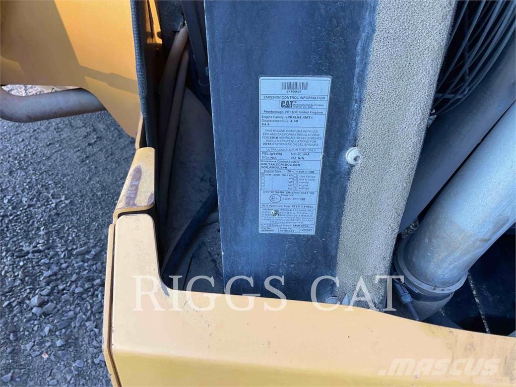 CAT TL1255D A Teleskopski viličarji