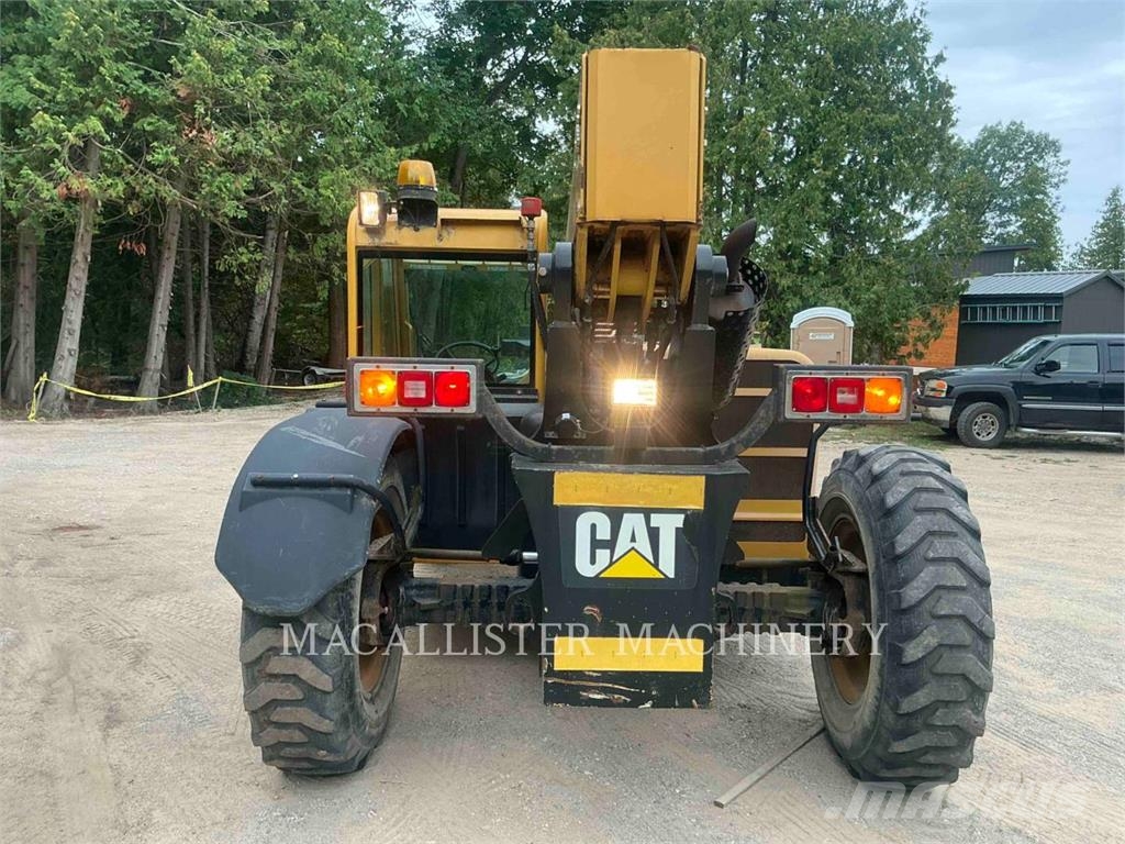 CAT TL642 Teleskopski viličarji