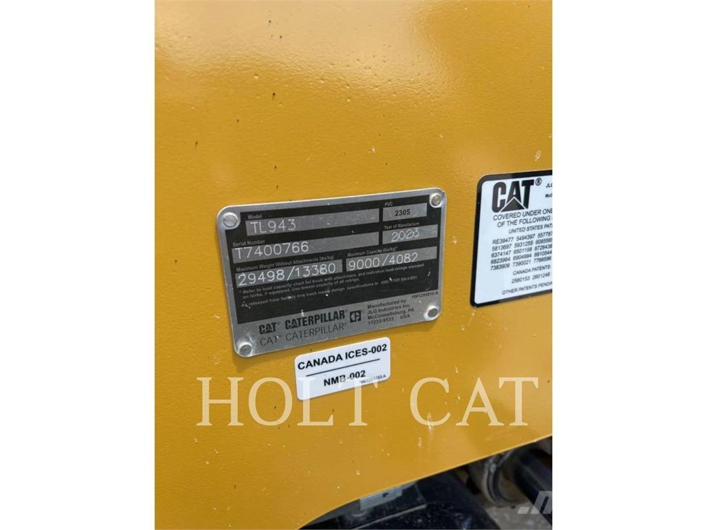 CAT TL943 Kolesni nakladalci