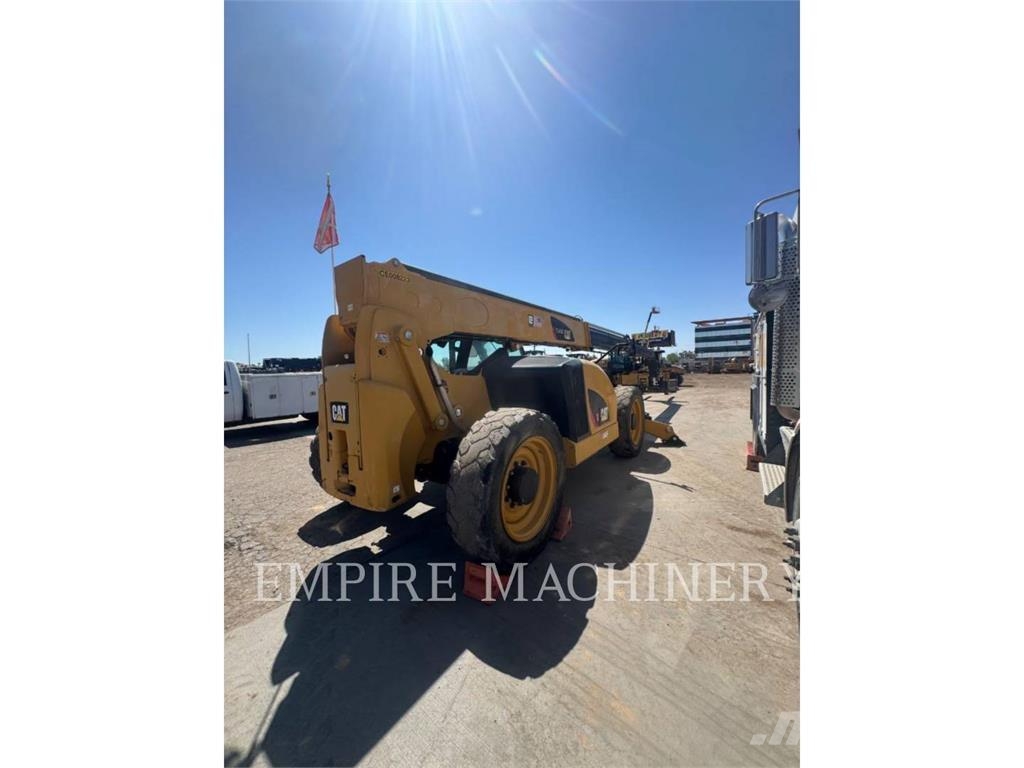CAT TL943D CA Chariot télescopique