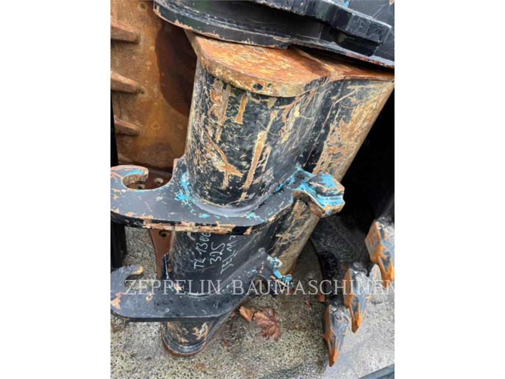 CAT UTL1300MM CW40S 鏟斗