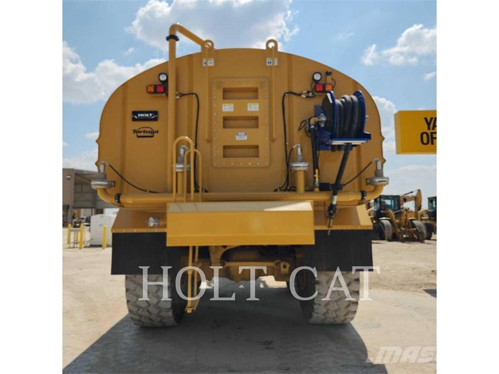 CAT W00 740GC Цистерна