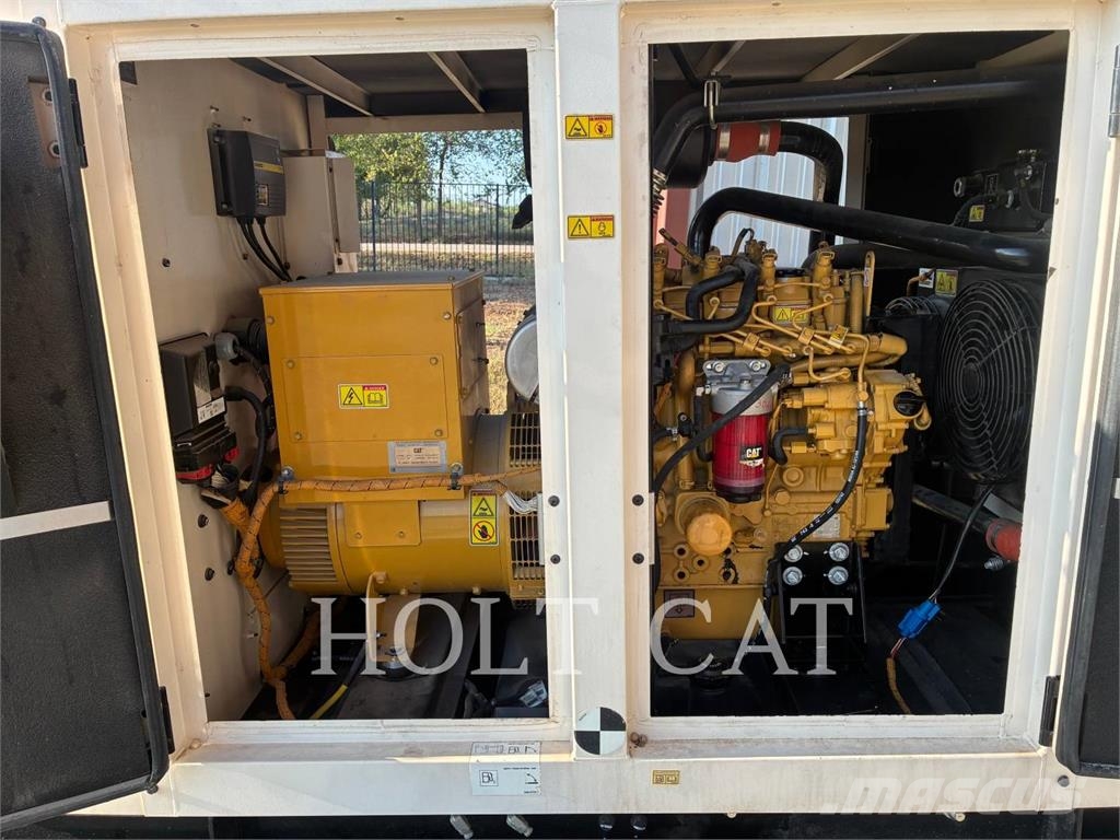 CAT XQ 35 Ipari motorok