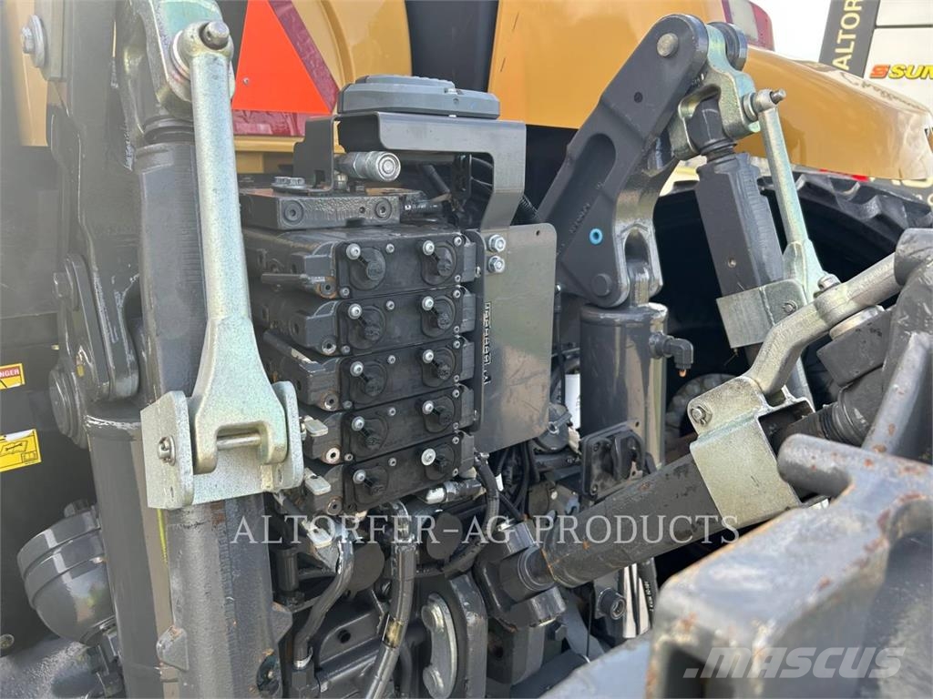 Challenger MT755E Traktorji