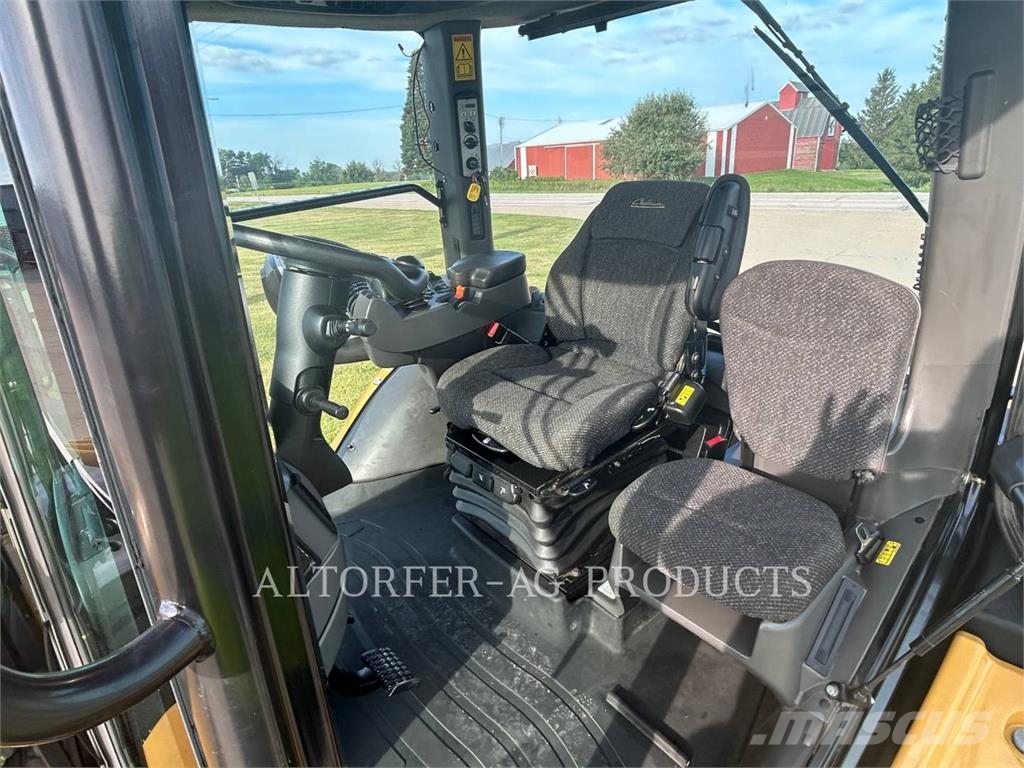 Challenger MT755E Traktorji