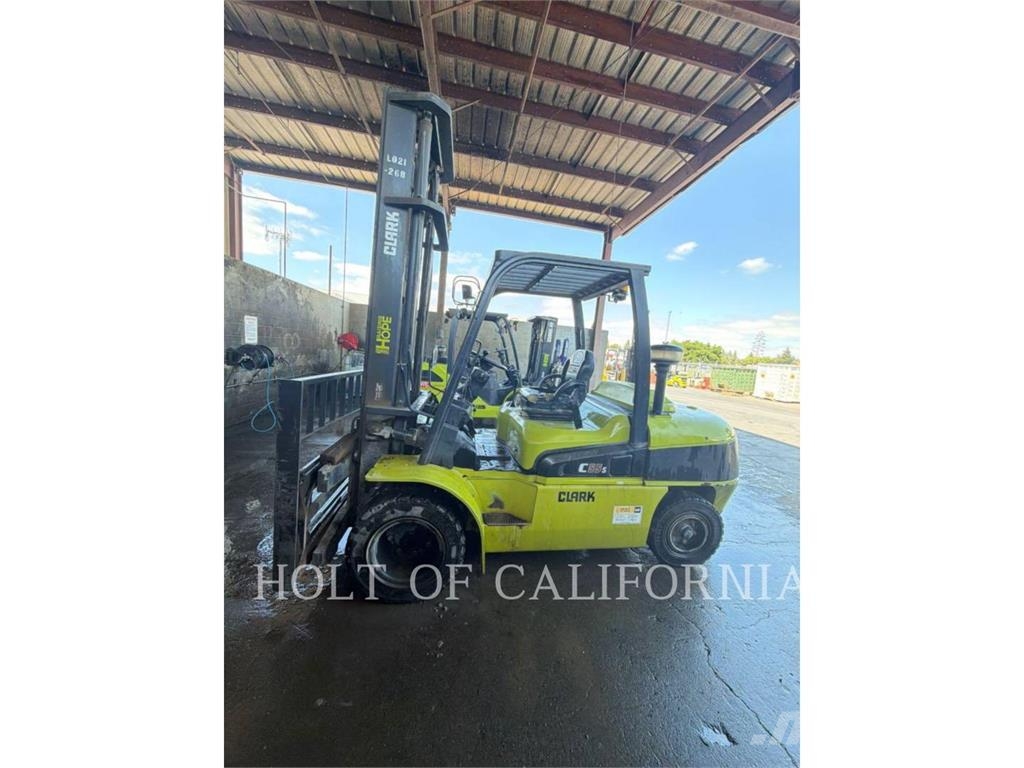 Clark C55SD Camiones diesel