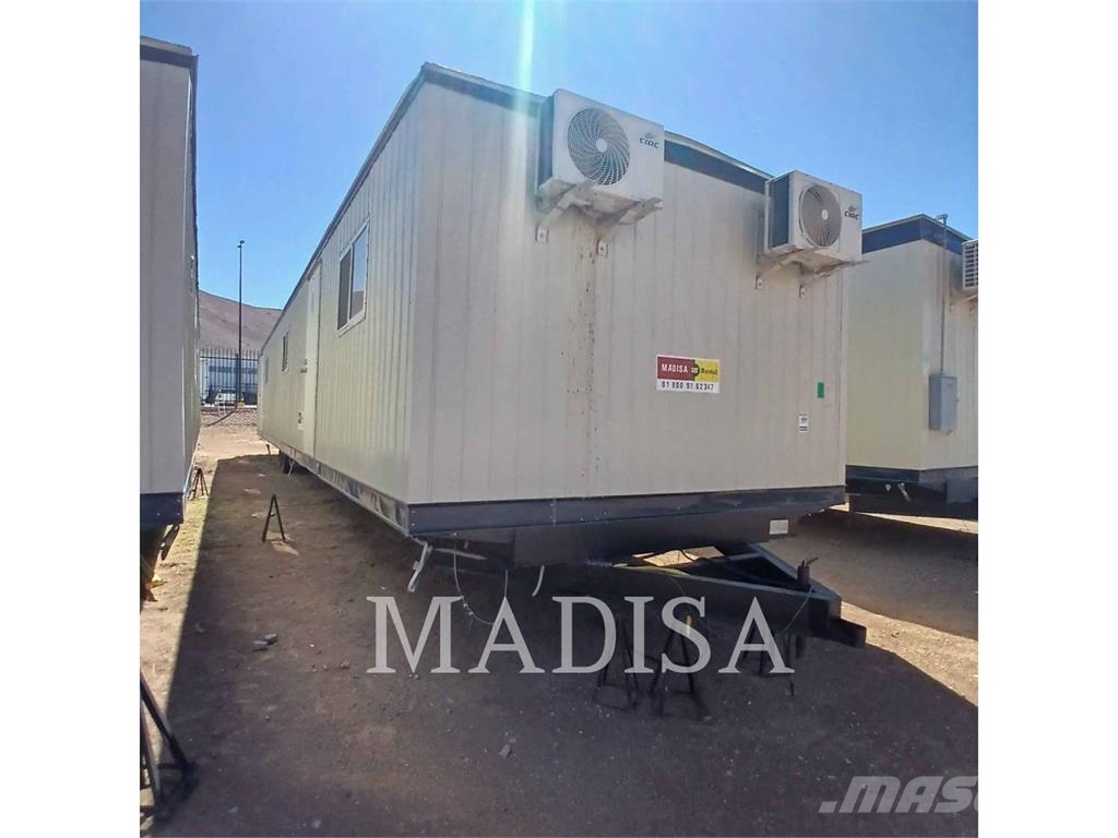 COMMOSA 12X60_OFICINA Stavebné bunky