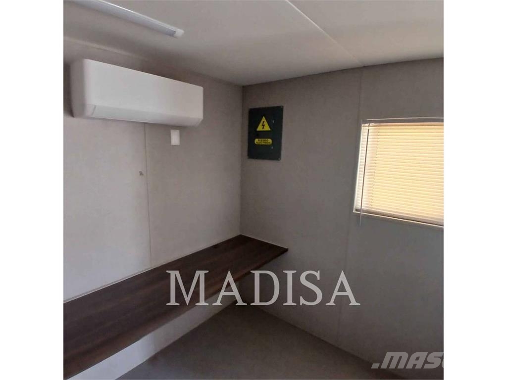 COMMOSA 12X60_OFICINA Stavebné bunky