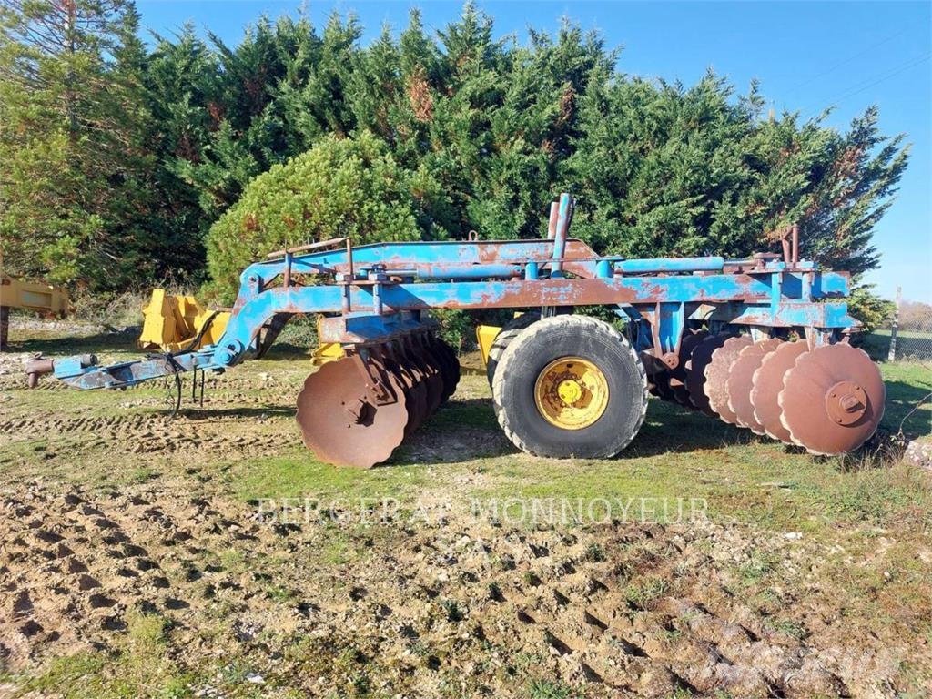 CONVERT-A-MATIC CHARRUE/A/DISQUES/COVER/CROPS/16/D Construction - Autres