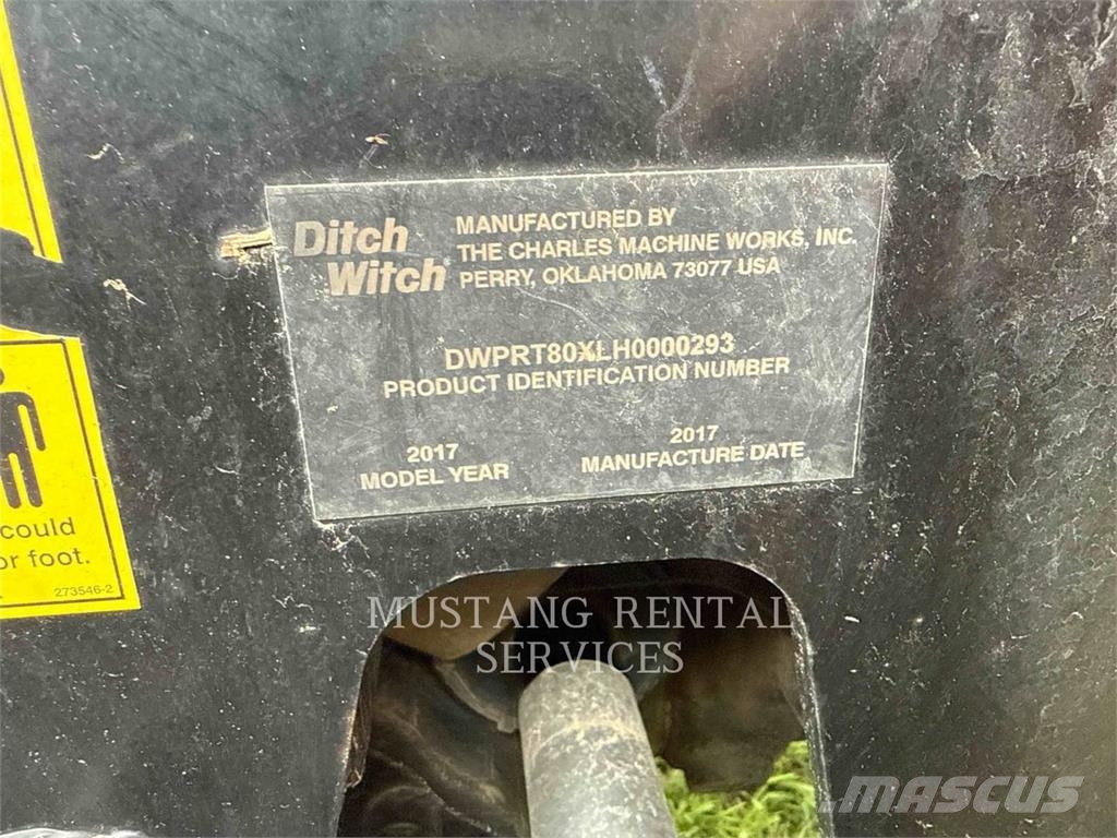 Ditch Witch (CHARLES MACHINE WORKS) RT80 Asphalt pavers