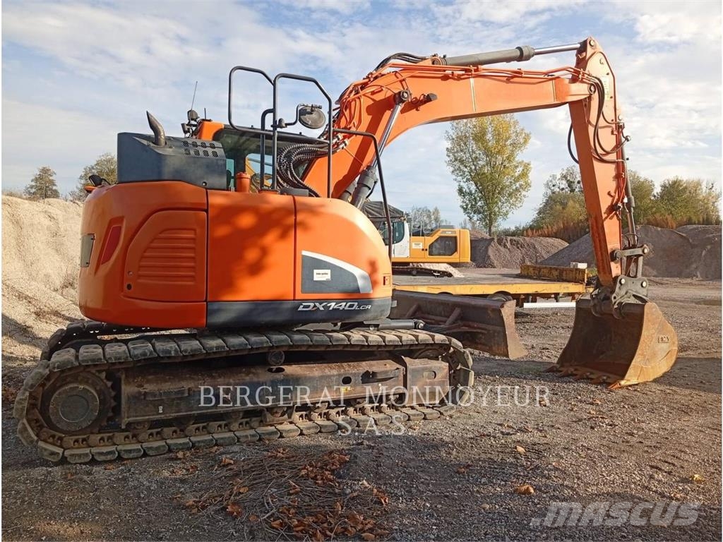 Doosan DX140LCR-5 Escavadoras de rastos