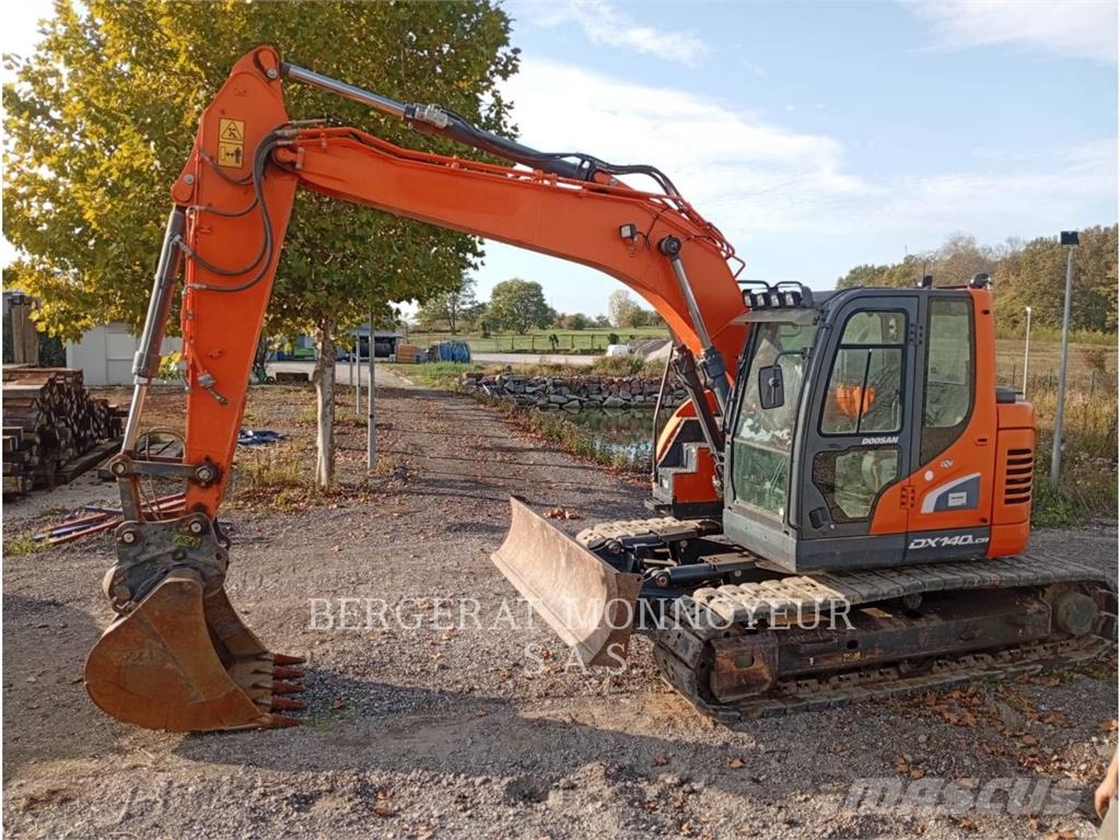 Doosan DX140LCR-5 Escavadoras de rastos