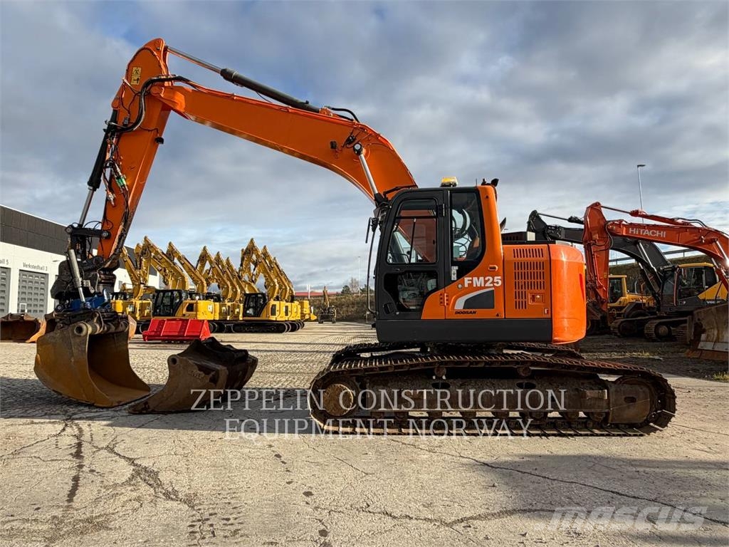 Doosan DX235LCR Εκσκαφείς με ερπύστριες