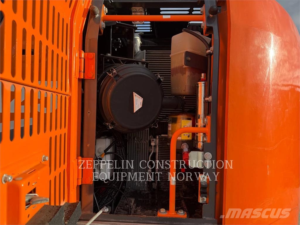 Doosan DX235LCR Εκσκαφείς με ερπύστριες