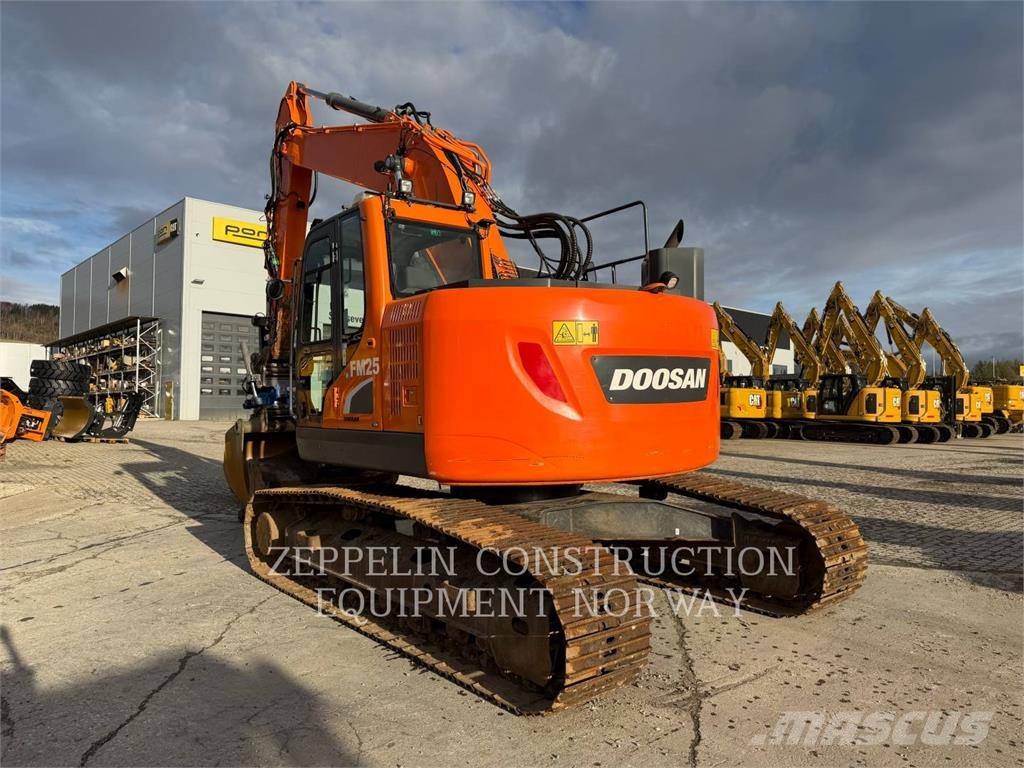 Doosan DX235LCR Εκσκαφείς με ερπύστριες