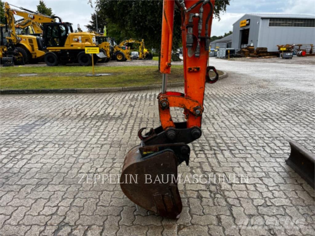 Doosan DX30Z Bandgrävare