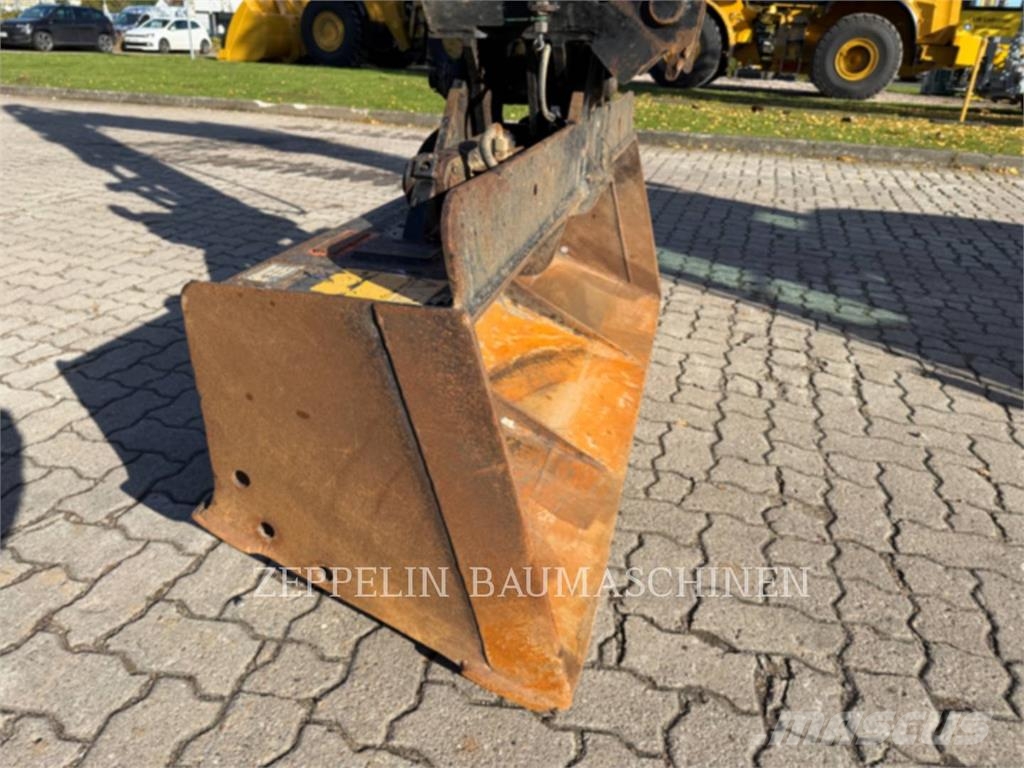 Doosan DX85R-3 Bagri goseničarji