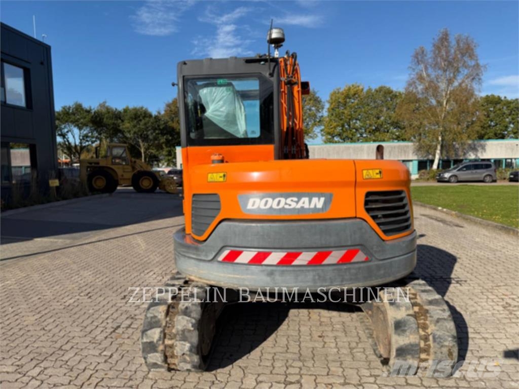Doosan DX85R-3 Bagri goseničarji