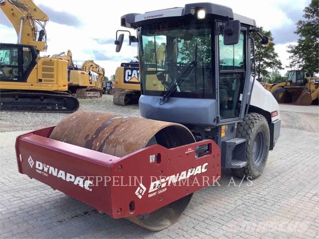 Dynapac CA1500D 單輪滾壓機
