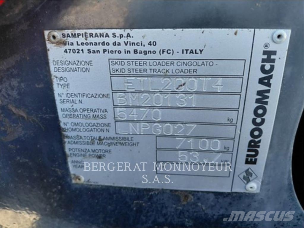 Eurocomach ETL200 T4 لوادر زحافة