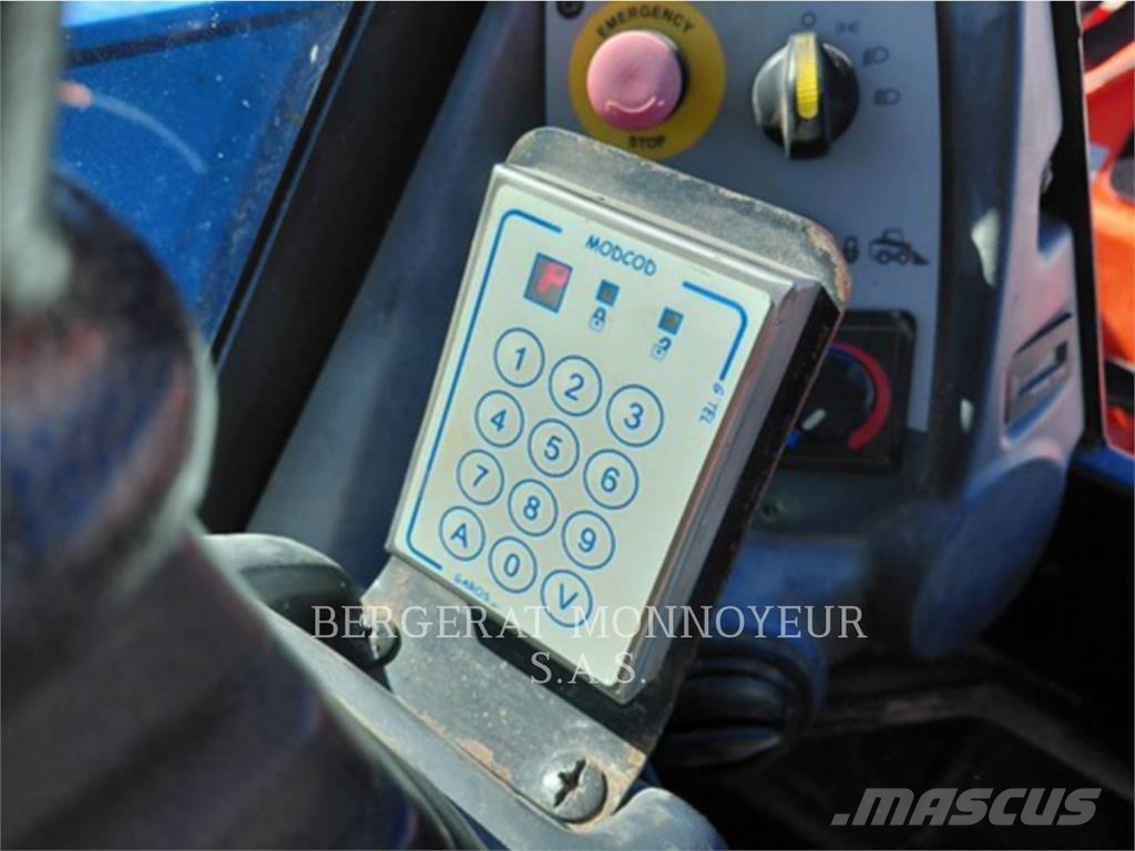 Eurocomach ETL200 T4 لوادر زحافة