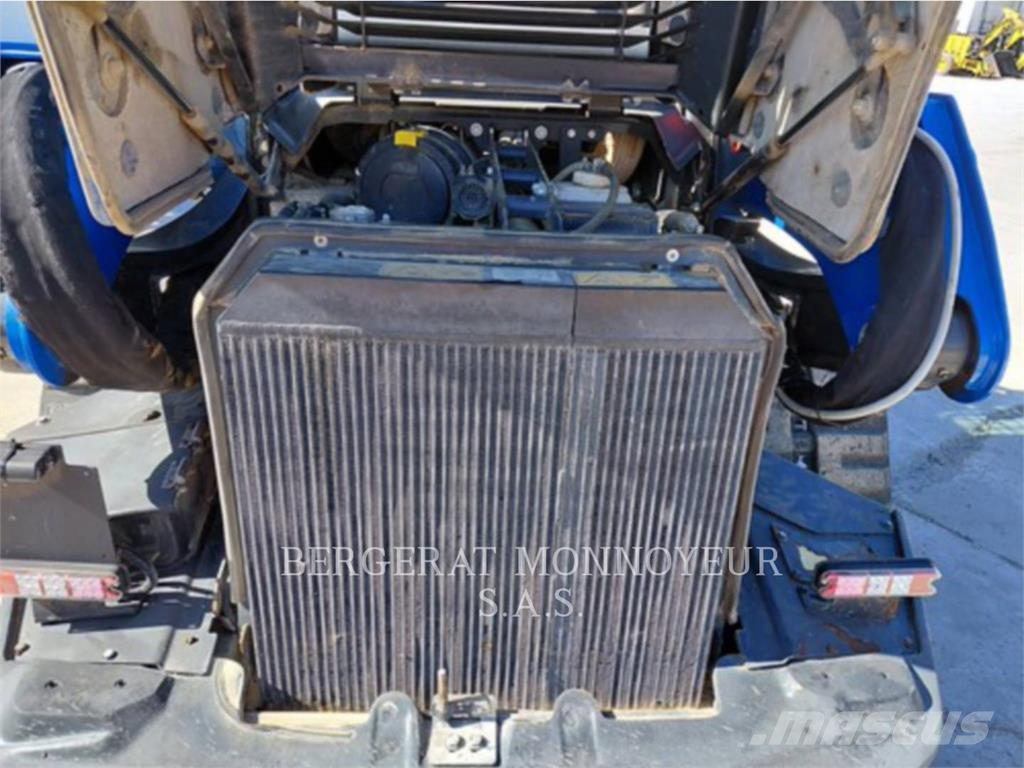 Eurocomach ETL200 T4 لوادر زحافة
