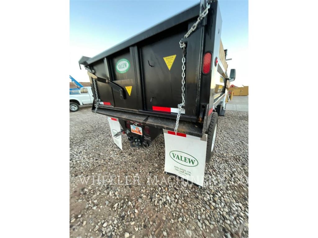 Ford / New Holland DUMP 6 YD Sora- ja kippiautot