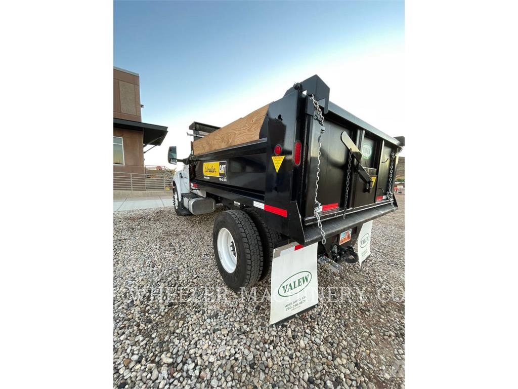Ford / New Holland DUMP 6 YD Sora- ja kippiautot