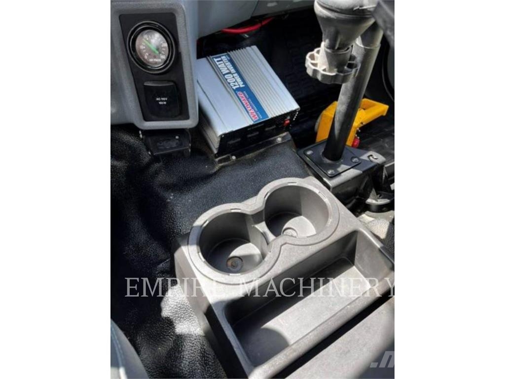 Ford / New Holland SERVICETRK محركات