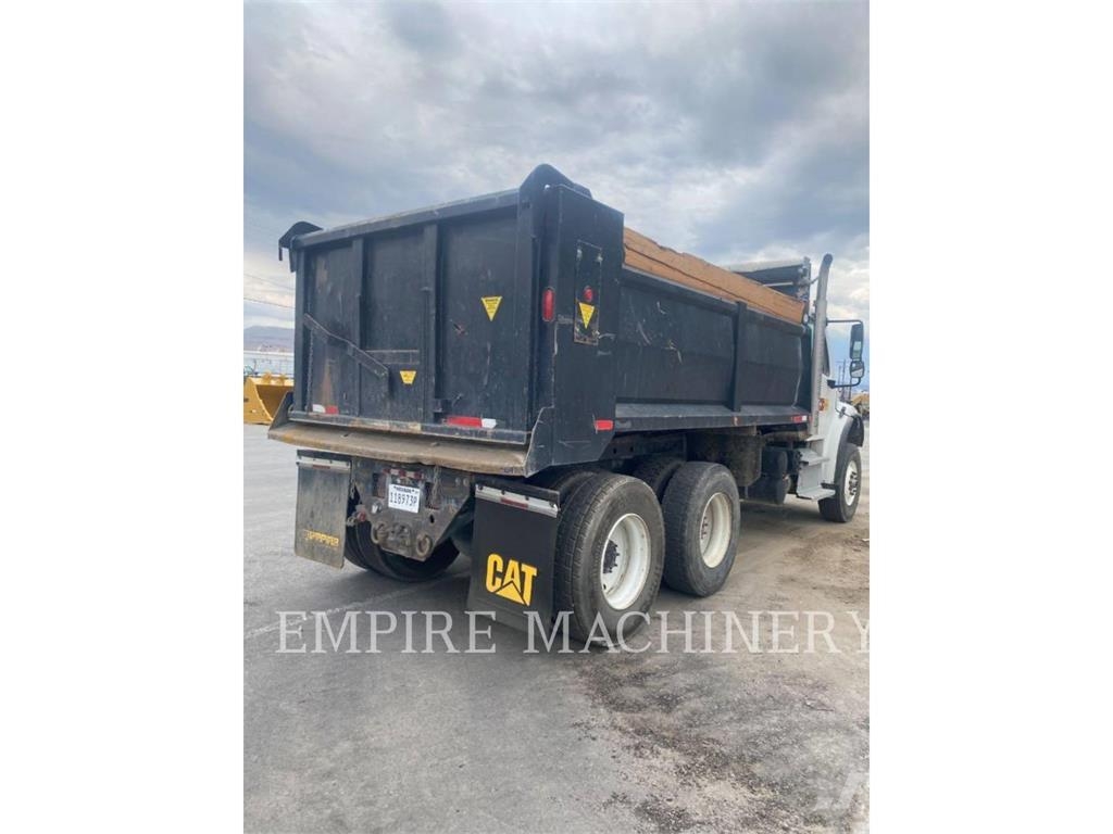 Freightliner 10YM DP NV Tovornjaki cisterne