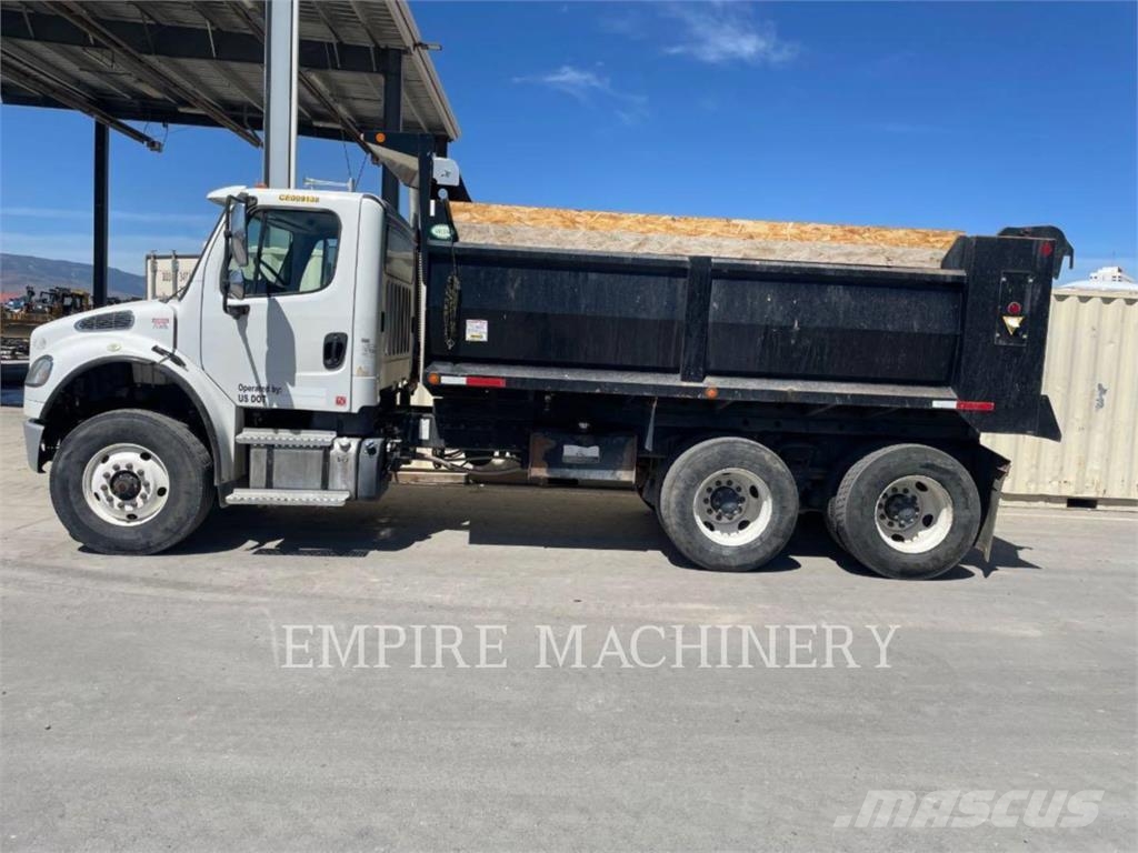 Freightliner 10YM DP NV Tovornjaki cisterne