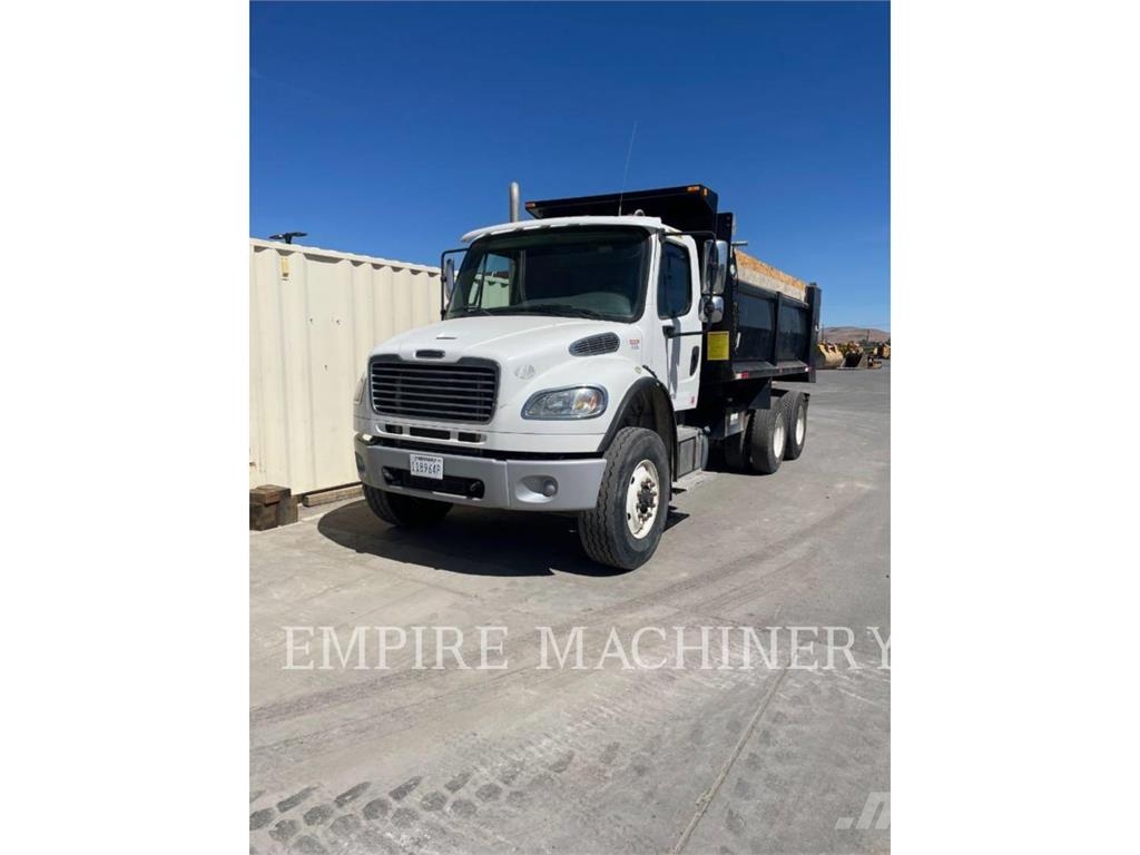 Freightliner 10YM DP NV Tovornjaki cisterne