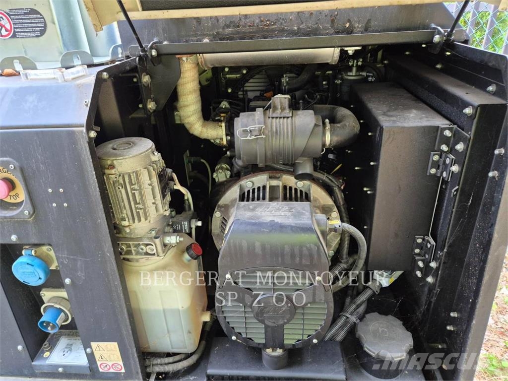 Generac V20 أبراج خفيفة