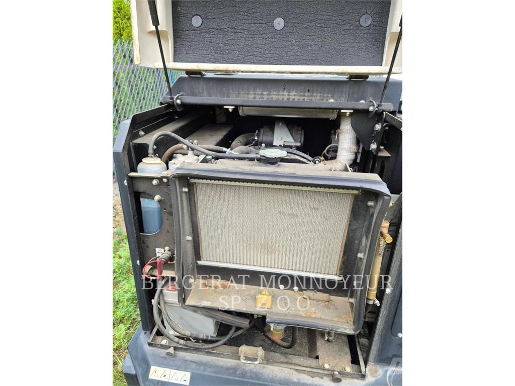 Generac V20 أبراج خفيفة