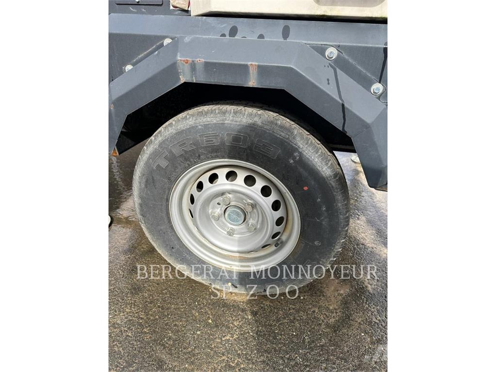 Generac V20 Fénytornyok