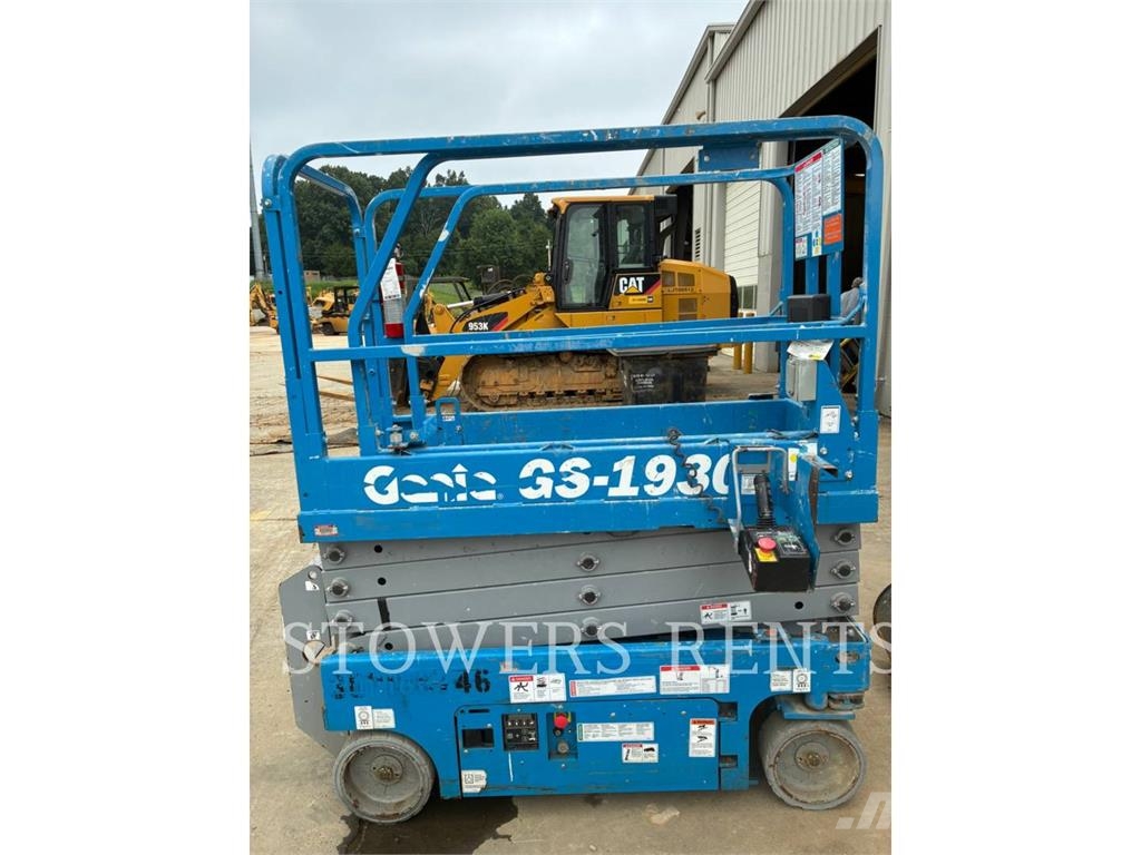 Genie 1930E Scissor lifts