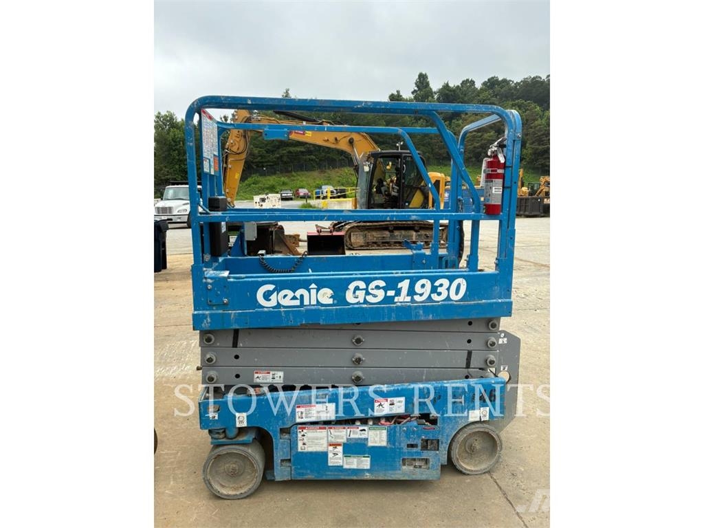 Genie 1930E Scissor lifts