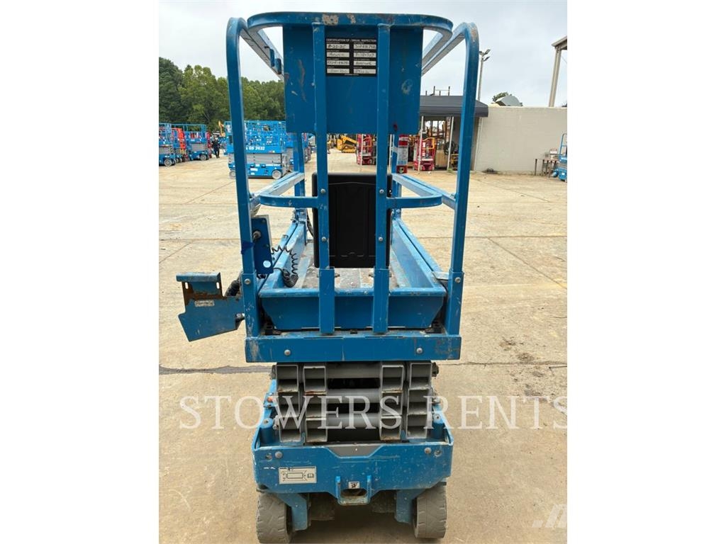 Genie 1930E Scissor lifts